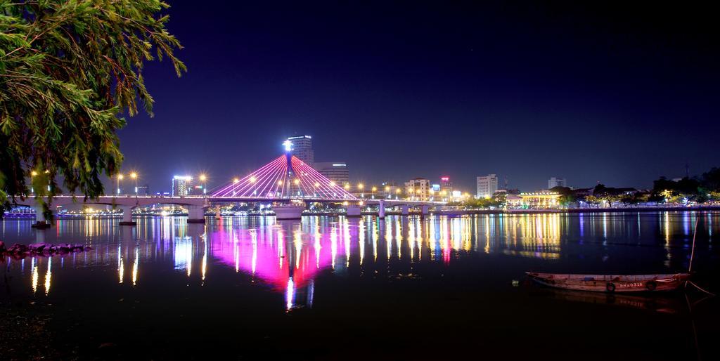 Hoai Sang Hotel Danang Exterior photo