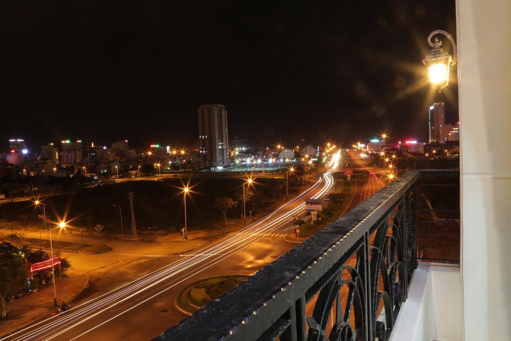 Hoai Sang Hotel Danang Exterior photo